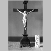 Croix d'autel et Christ en ivoire. Photo Jean Gourbeix, culture.gouv.fr.jpg
